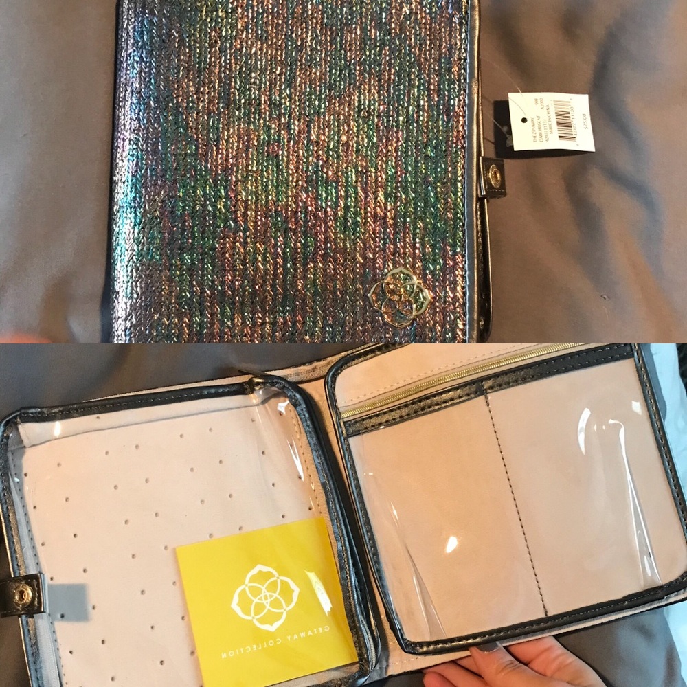 Kendra Scott travel case